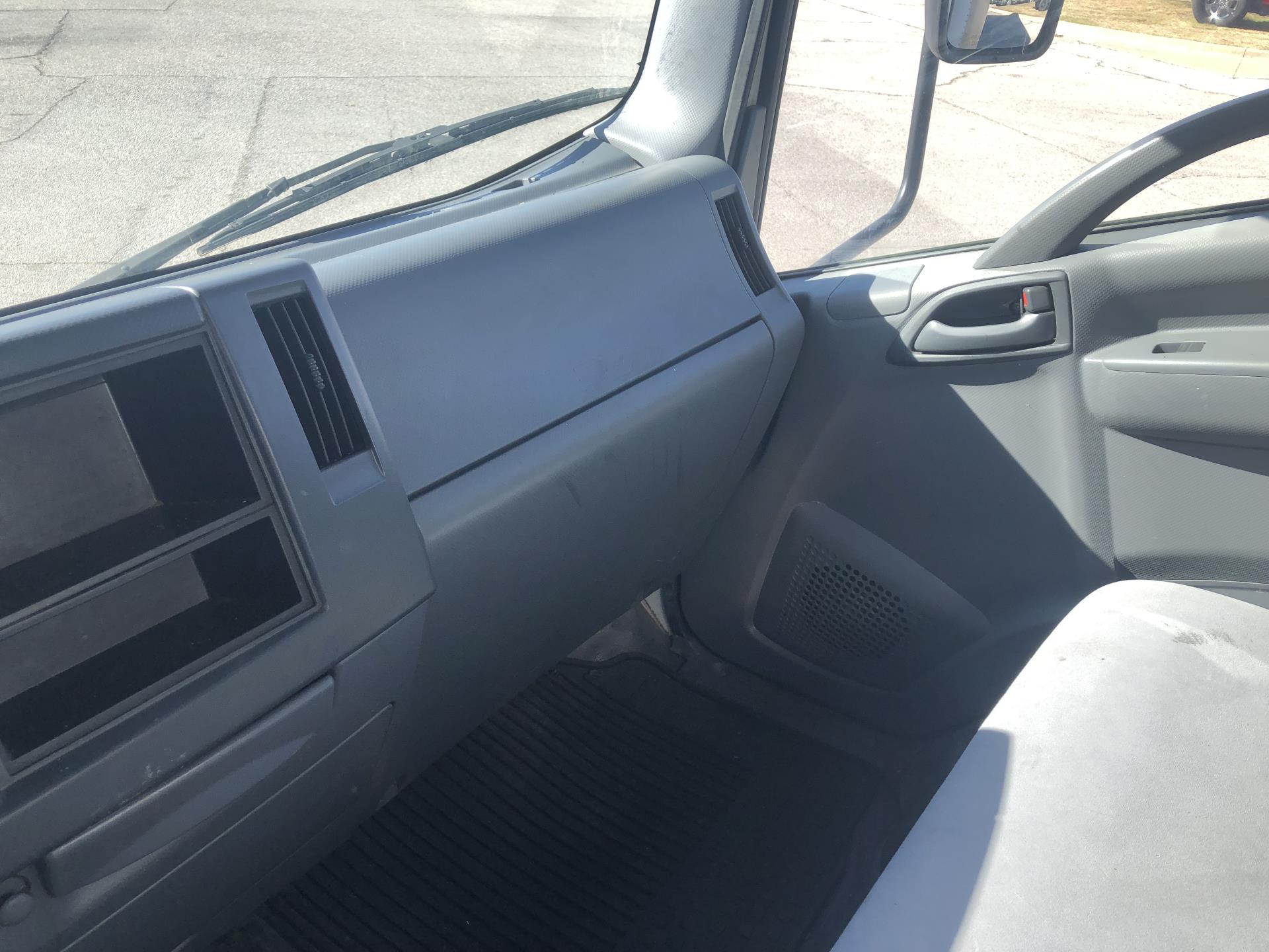 Used 2018 Isuzu NQR Regular Cab 4x2, Box Truck for sale #924540 - photo 6