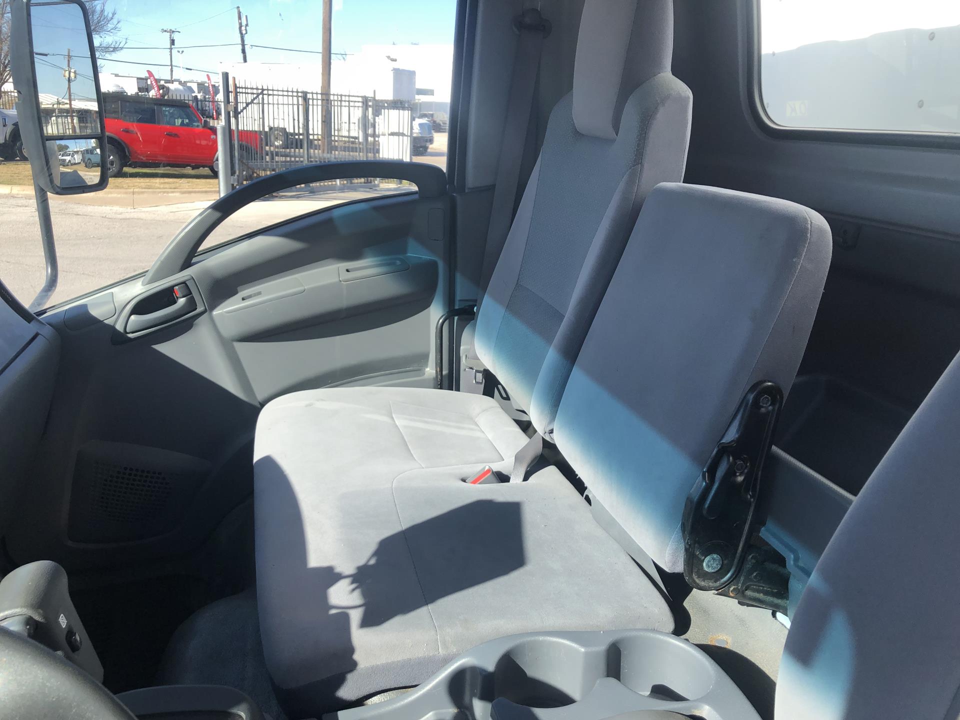 Used 2018 Isuzu NQR Regular Cab 4x2, Box Truck for sale #924540 - photo 7