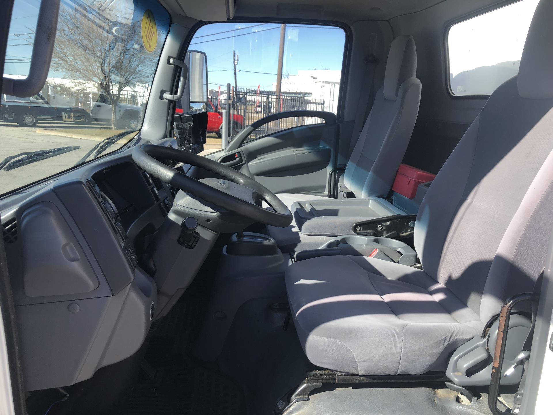 Used 2018 Isuzu NQR Regular Cab 4x2, Box Truck for sale #924540 - photo 9