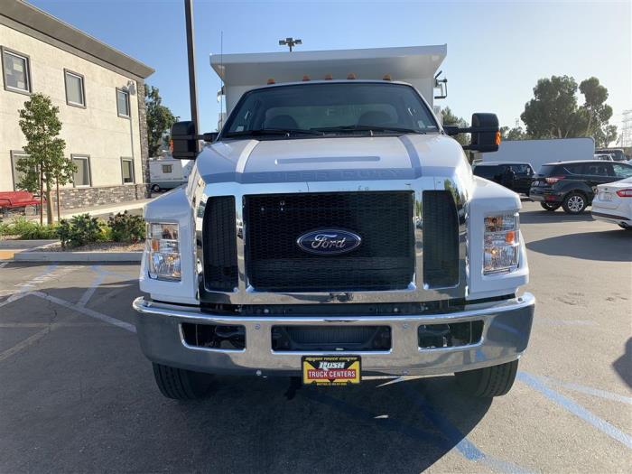 2022 Ford F-750