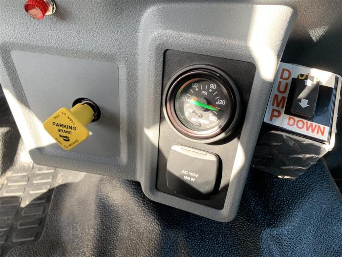 2023 Ford F-650-0