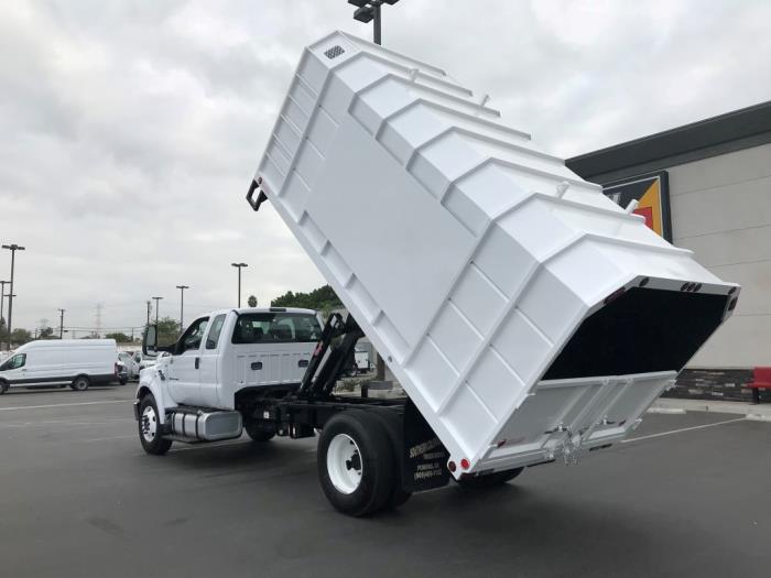 2023 Ford F-650-0