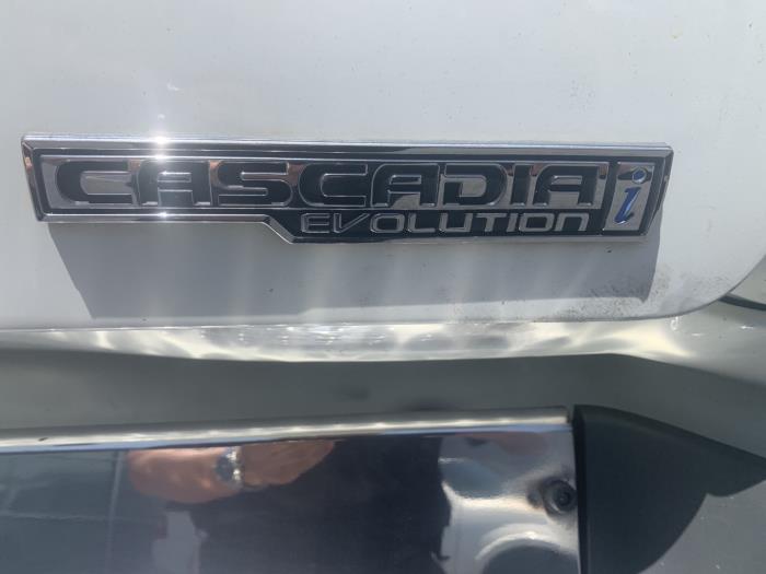 2018 Freightliner Cascadia-0