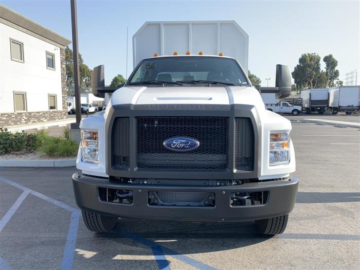 2023 Ford F-650-0