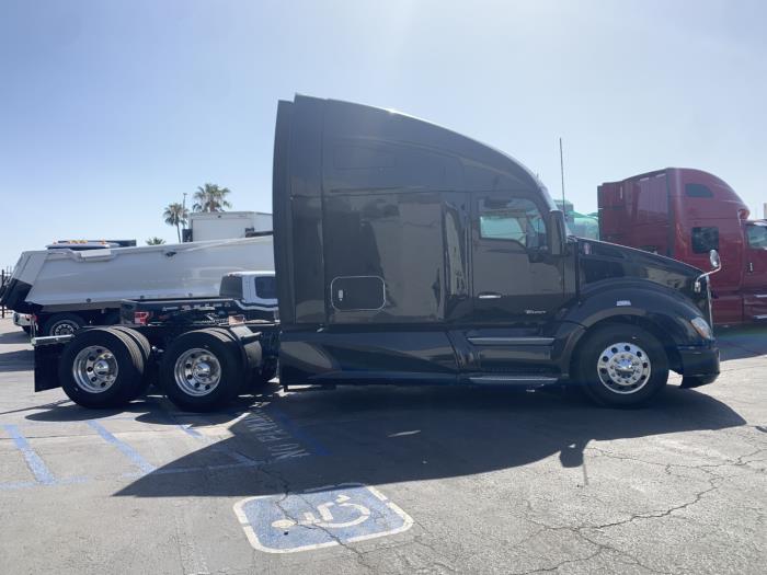 2018 Kenworth T680-0