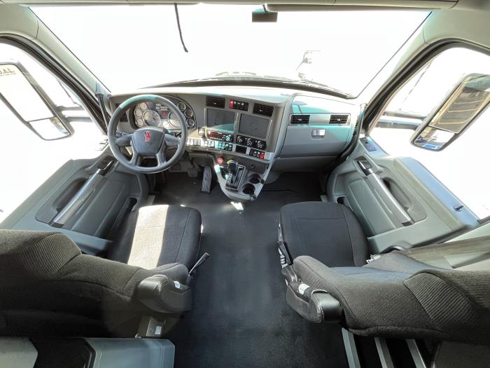 2018 Kenworth T680-0