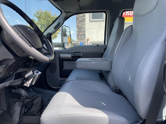 2023 Ford F-650-0