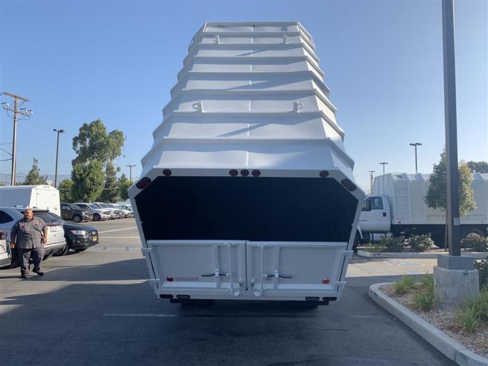 2023 Ford F-650-0