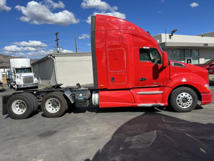 2018 Kenworth T680-0