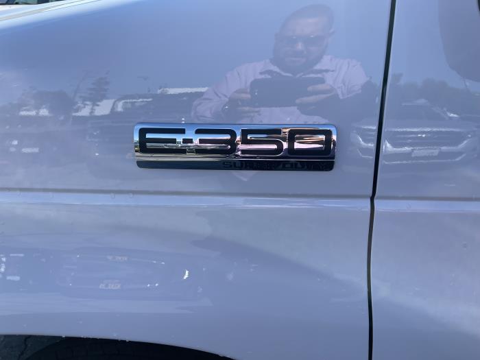 2023 Ford E-350