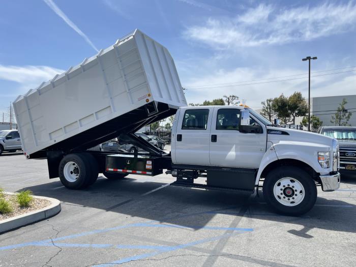 2023 Ford F-650-0