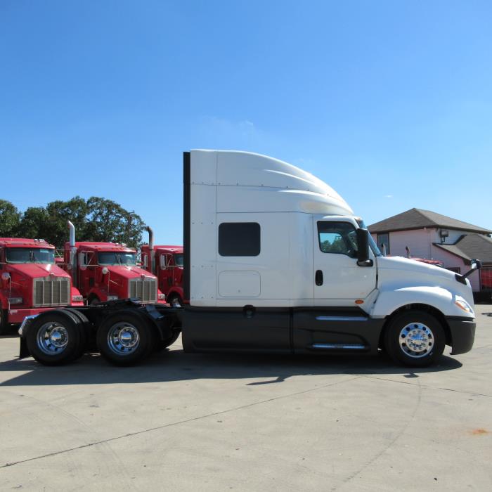 2019 International LT625-0