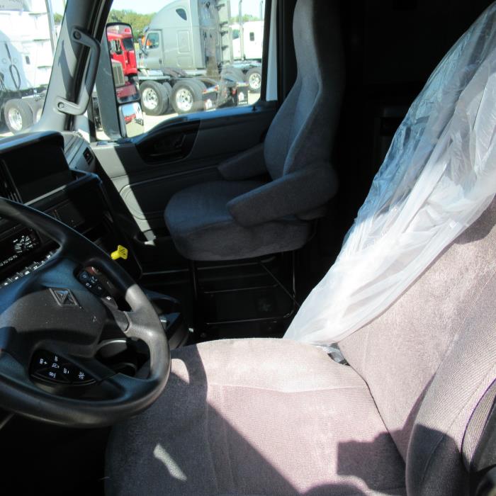 2019 International LT625-0