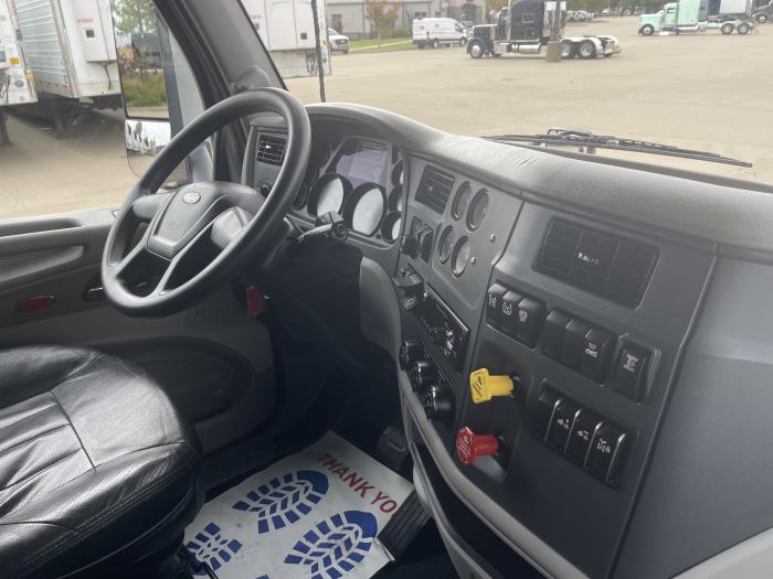 2021 Peterbilt 579-0
