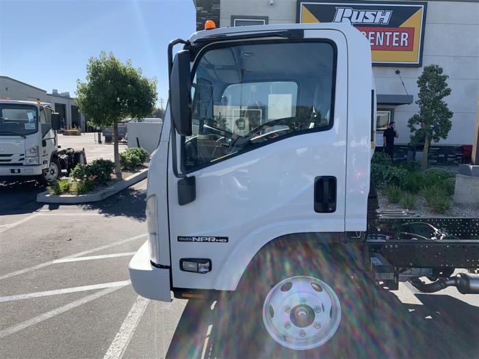 2023 Isuzu NPR-HD-0