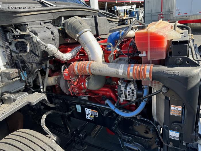 2019 Peterbilt 579-0