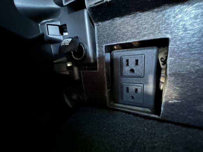 2019 Freightliner Cascadia-0