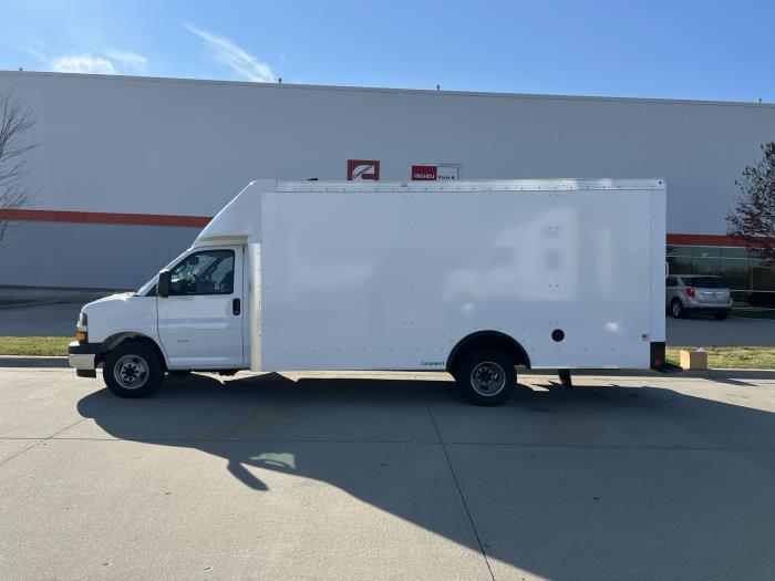 2022 Chevrolet C-3500-0