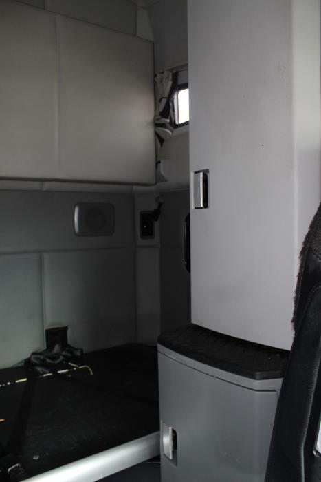 2018 Kenworth T680-0
