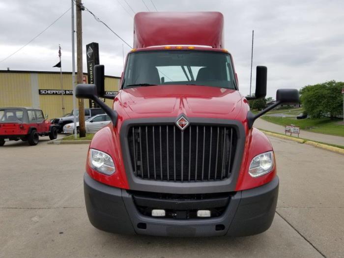 2018 International LT625-0