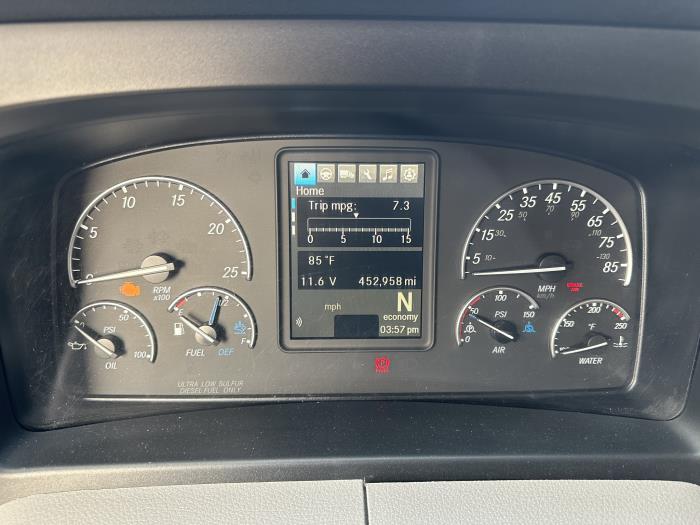 2019 Freightliner Cascadia-0