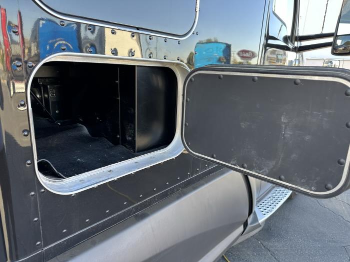 2018 Kenworth T680-0