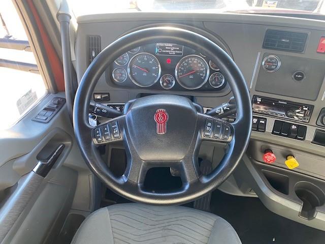 2019 Kenworth T680-0
