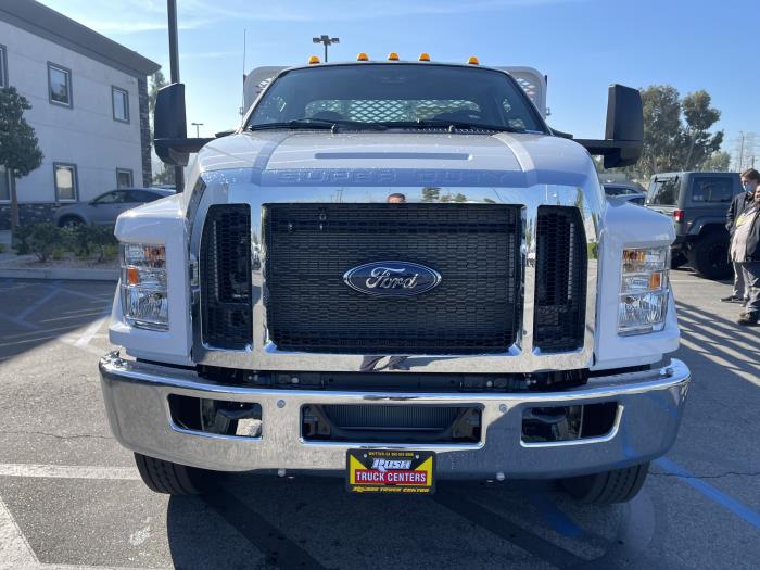 2023 Ford F-650-0