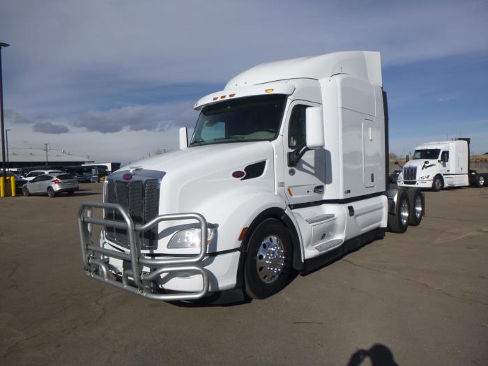 2018 Peterbilt 579-0