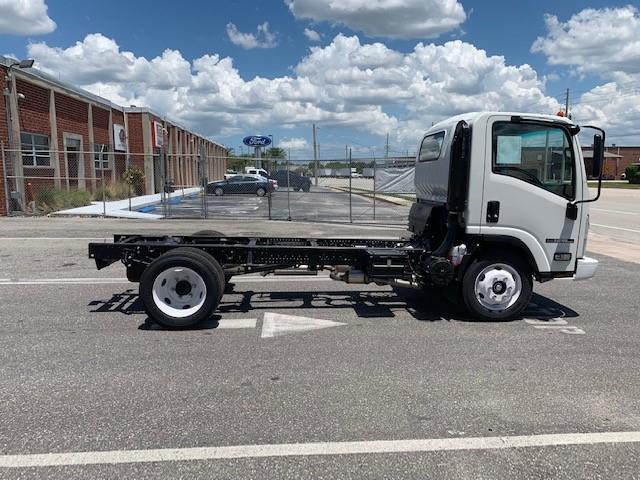 2023 Isuzu NPR-HD-0