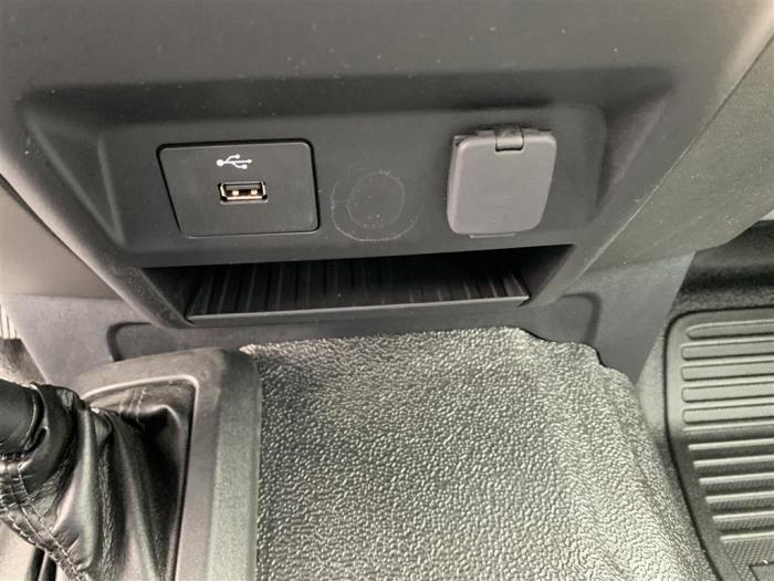 2022 Ford F-550-0