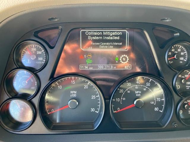 2021 Peterbilt 579-0