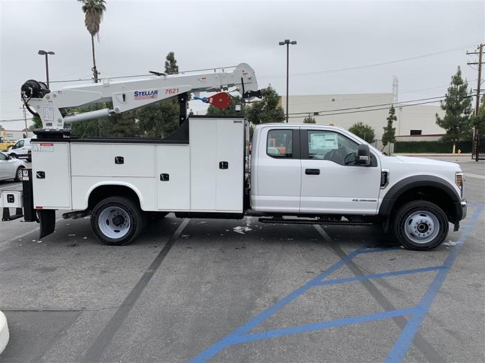 2022 Ford F-550-0