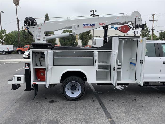 2022 Ford F-550-0