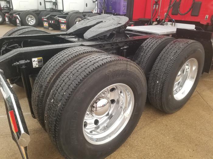 2019 Peterbilt 579-0