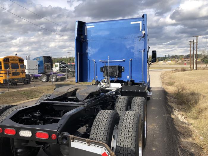 2018 Peterbilt 579-0