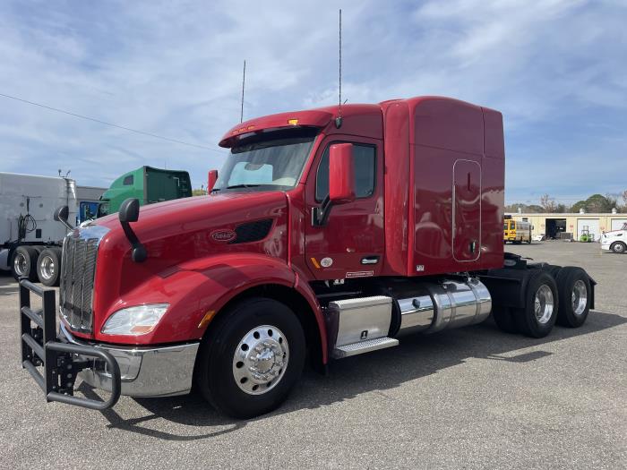 2021 Peterbilt 579-0