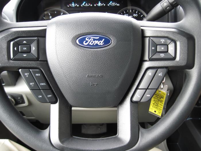 2022 Ford F-550-0