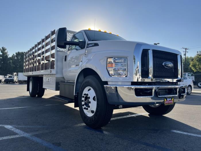2023 Ford F-650-0