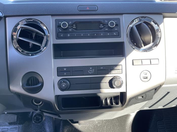2023 Ford F-650-0