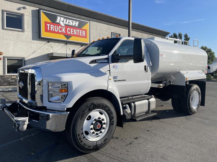 2023 Ford F-750-0