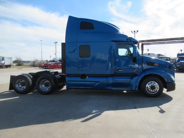 2019 Peterbilt 579-0
