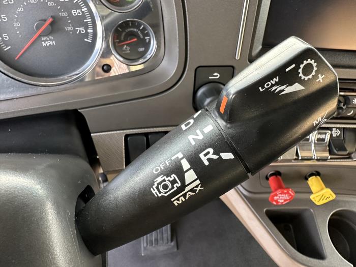 2018 Kenworth T680-0