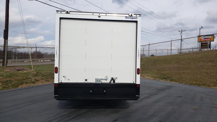 2022 Chevrolet C-4500-0