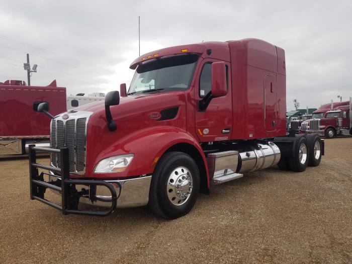 2021 Peterbilt 579-0
