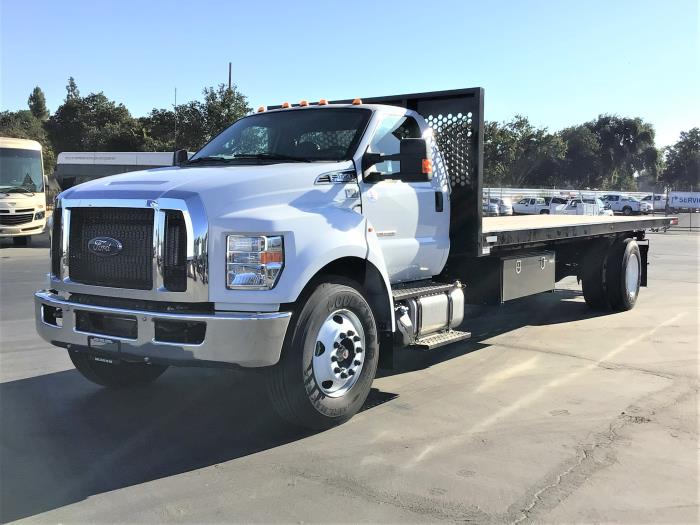 2023 Ford F-650-6