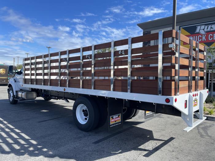 2023 Ford F-750-0