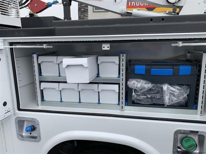 2022 Ford F-550-0