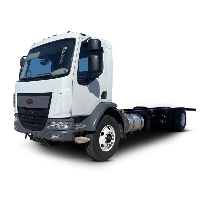 2023 Peterbilt 220-0