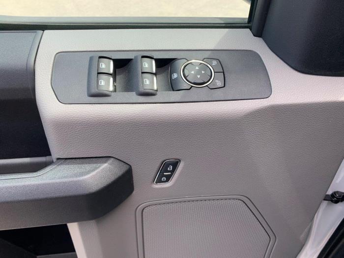 2022 Ford F-350-0